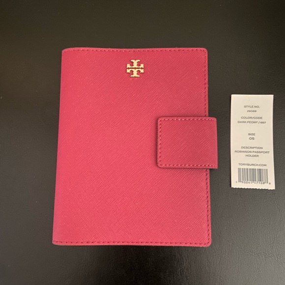 Tory Burch Accessories Tory Burch Passport Holder Poshmark